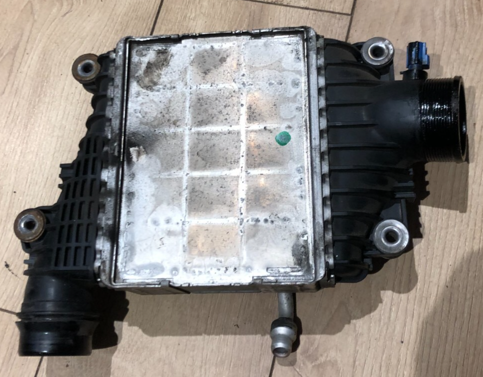JAGUAR INTERCOOLER / CHARGE AIR COOLER (T2H46681 / LR139045 / GX73-6K775-AB)