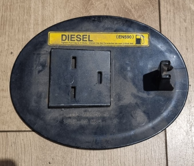 JAGUAR S TYPE FUEL TANK FILLER FLAP DOOR COVER BLACK