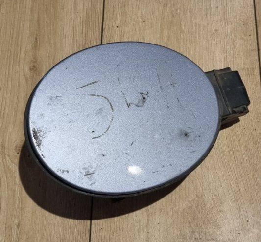 Jaguar X-Type Estate 2004-2010 FUEL FLAP DOOR /FILLER BOWL SILVER