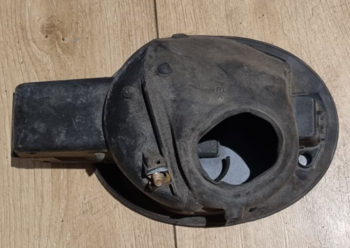 Jaguar X-Type Estate 2004-2010 FUEL FLAP DOOR /FILLER BOWL SILVER