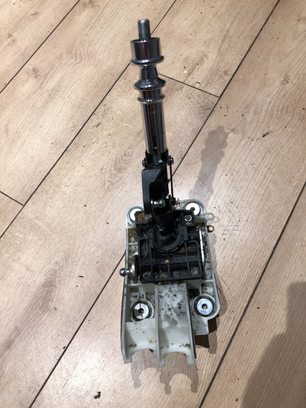 JAGUAR X-TYPE 2.0 DIESEL GEAR STICK SELECTOR 4X4R-7K387-BD