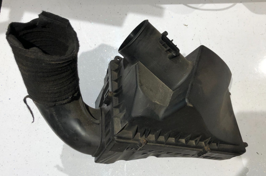 Jaguar XF 2.2 DIESEL AIR FILTER BOX / AIRCLEANER