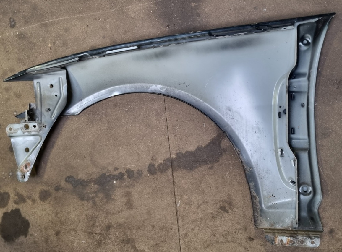 JAGUAR XF XFR 2008-2011 FRONT RIGHT WING / FENDER PANEL DARK GREEN