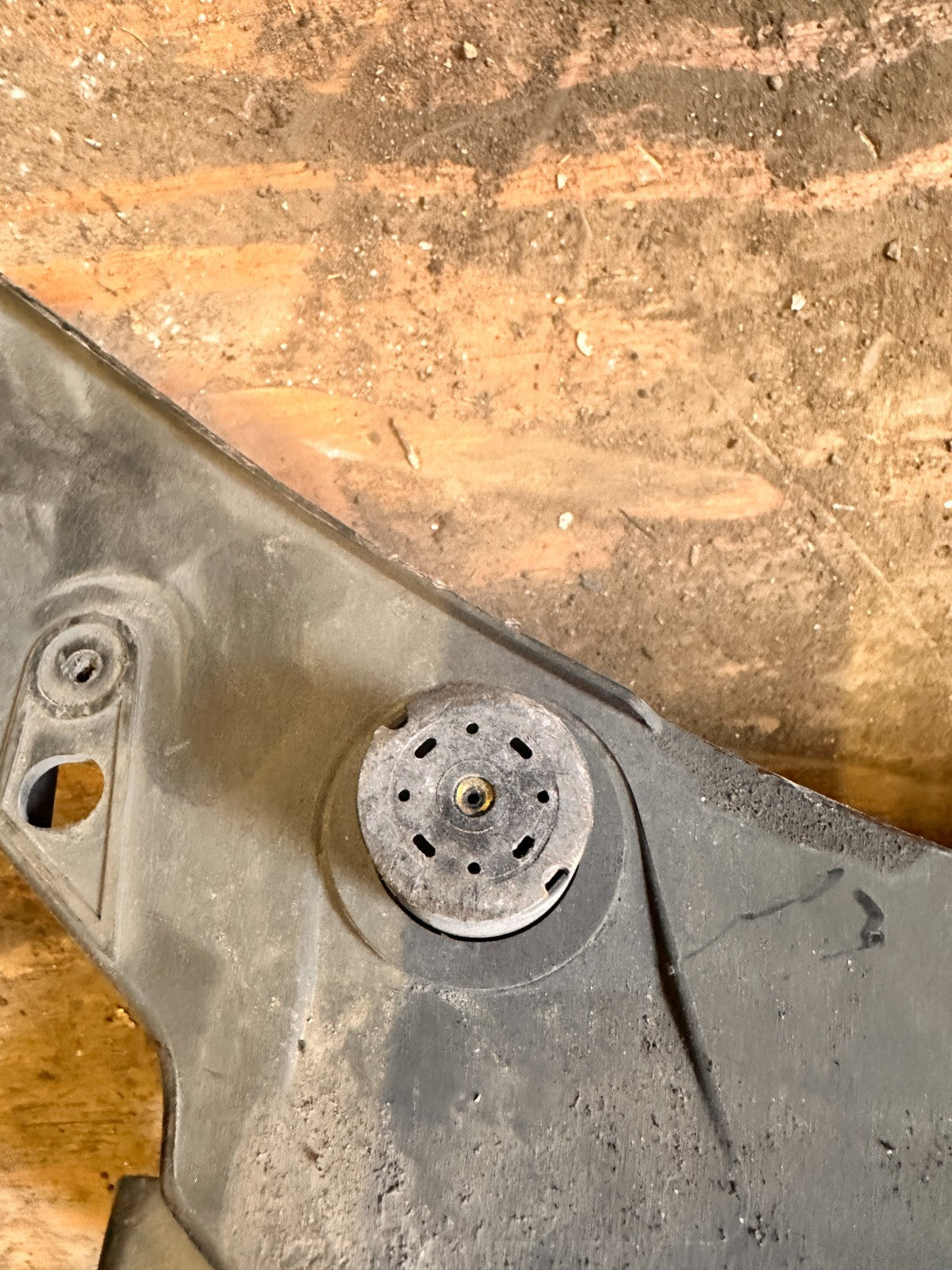 RENAULT CLIO 2005-2009 HATCHBACKFRONT PANEL