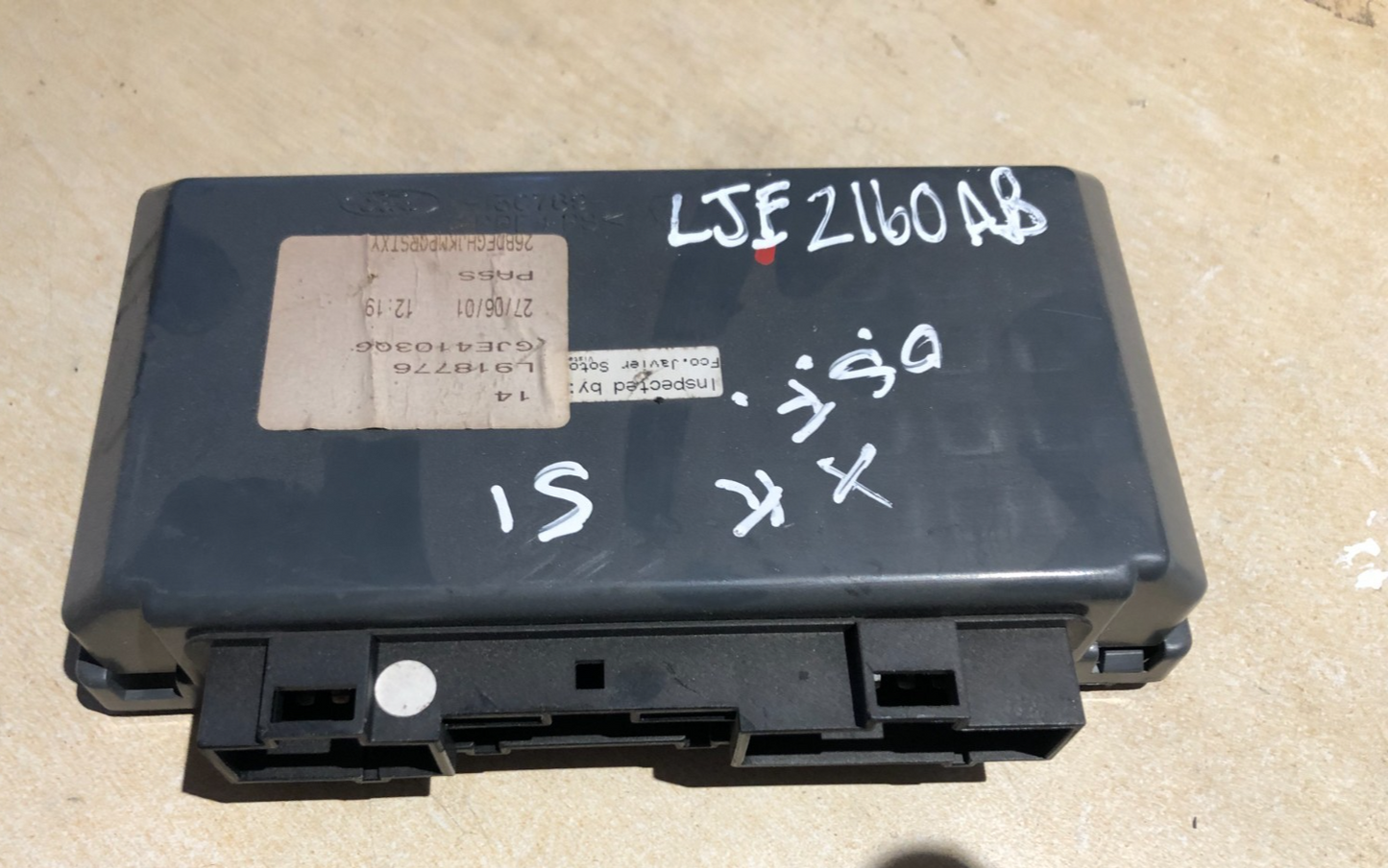 JAGUAR XK8 XKR 2000-2006 SEAT CONTROL MODULE LJE2160AB