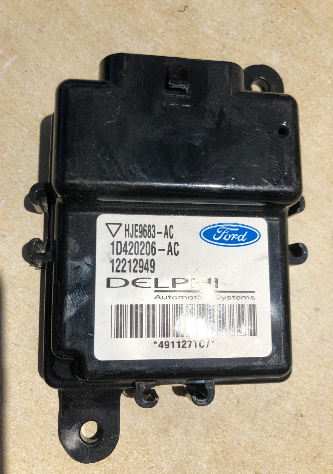 Jaguar XK8 -XKR 2003 Front right seat control module switch HJE9683AC