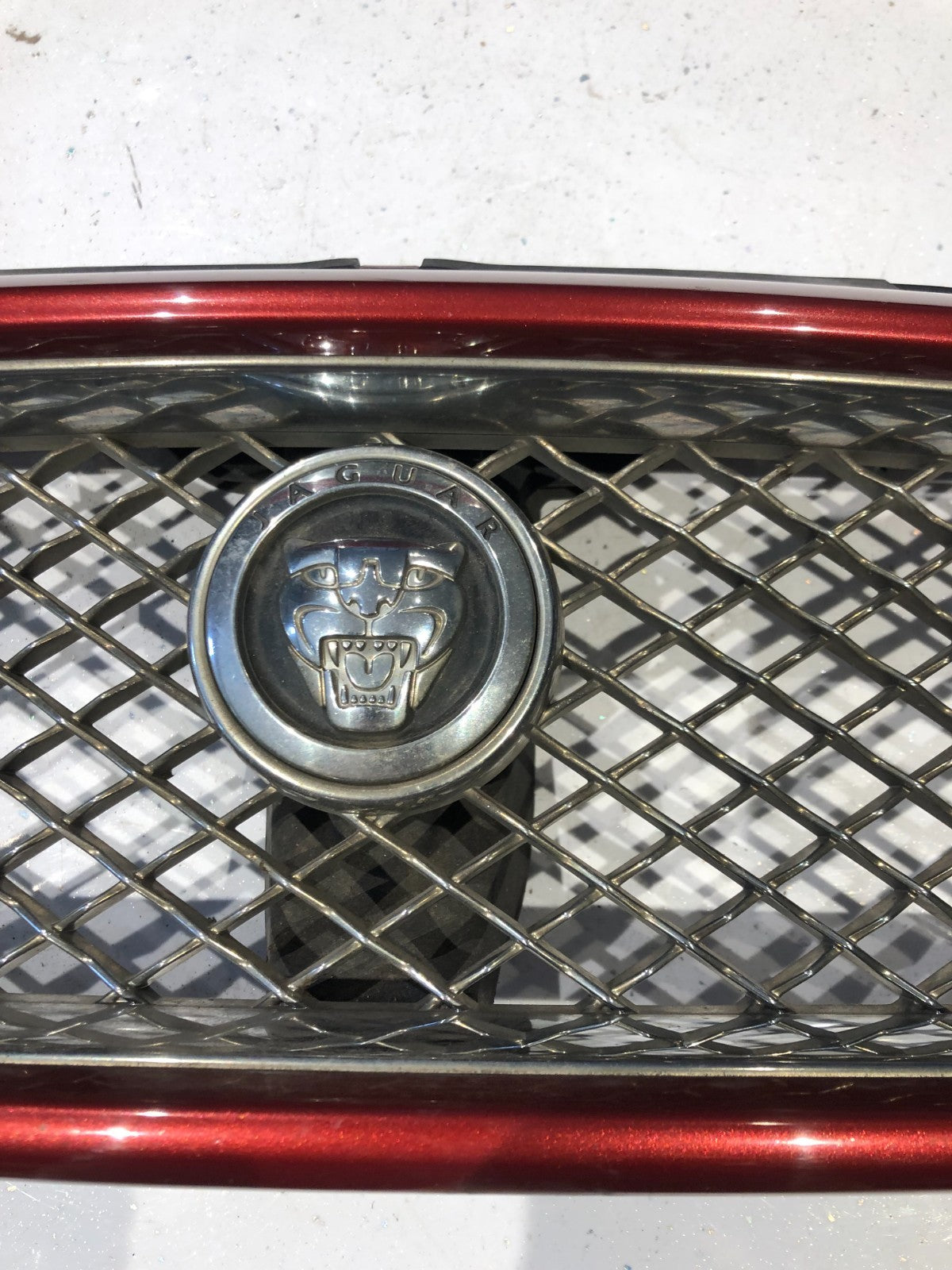 Jaguar X-Type 2001-2010 RED FACELIFT RADIATOR GRILLE / GRILL