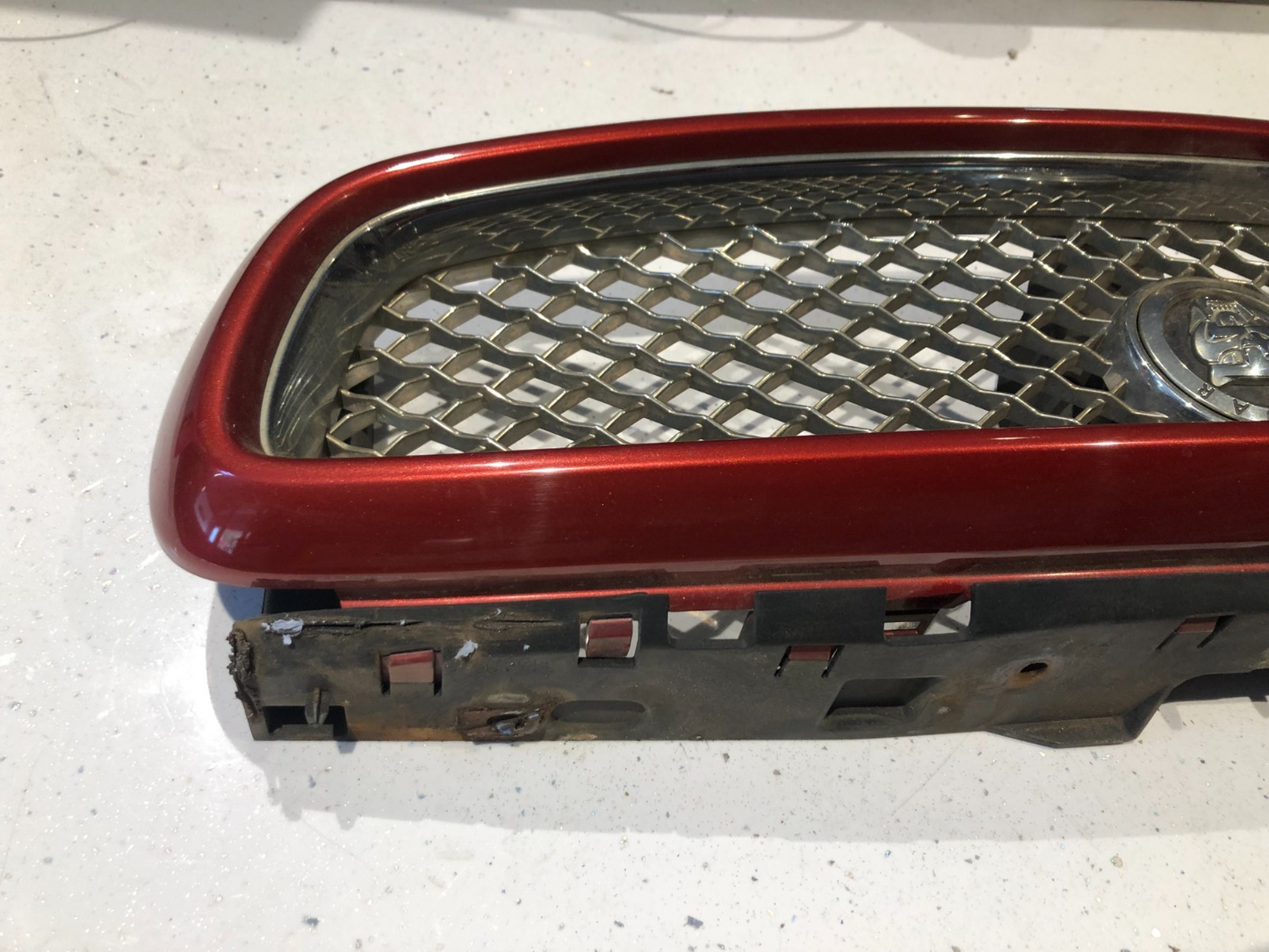 Jaguar X-Type 2001-2010 RED FACELIFT RADIATOR GRILLE / GRILL
