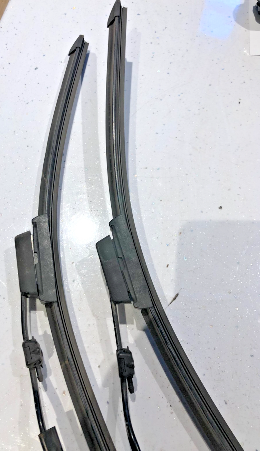 Jaguar XK8 XKR 1996-2006 WINDSCREEN WIPER ARM PAIR