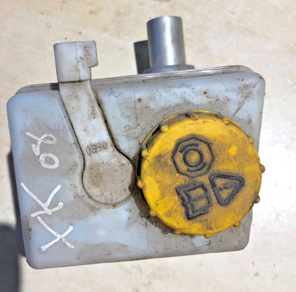 JAGUAR S-TYPE XJ XK 2005-2014 BRAKE MASTER CYLINDER