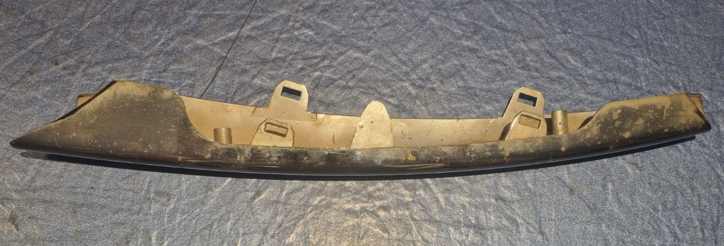 JAGUAR XJ X351 FRONT BUMPER CHROME TRIM MOULDING RIGHT SIDE AW93-17B970-AA 2013