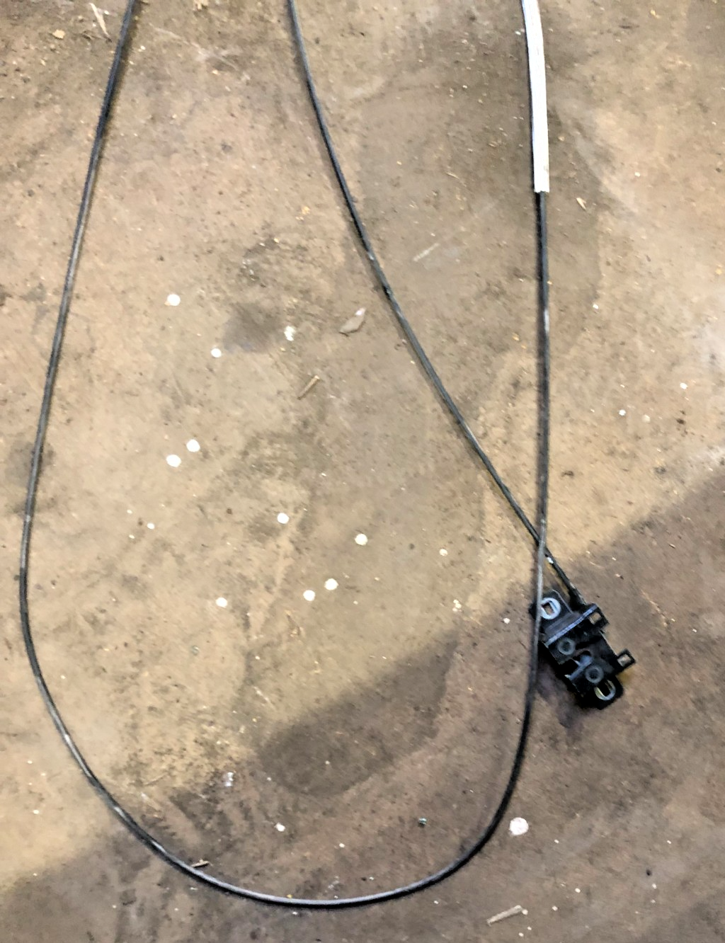 Jaguar XF X250 Bonnet Lock Catch PAIR