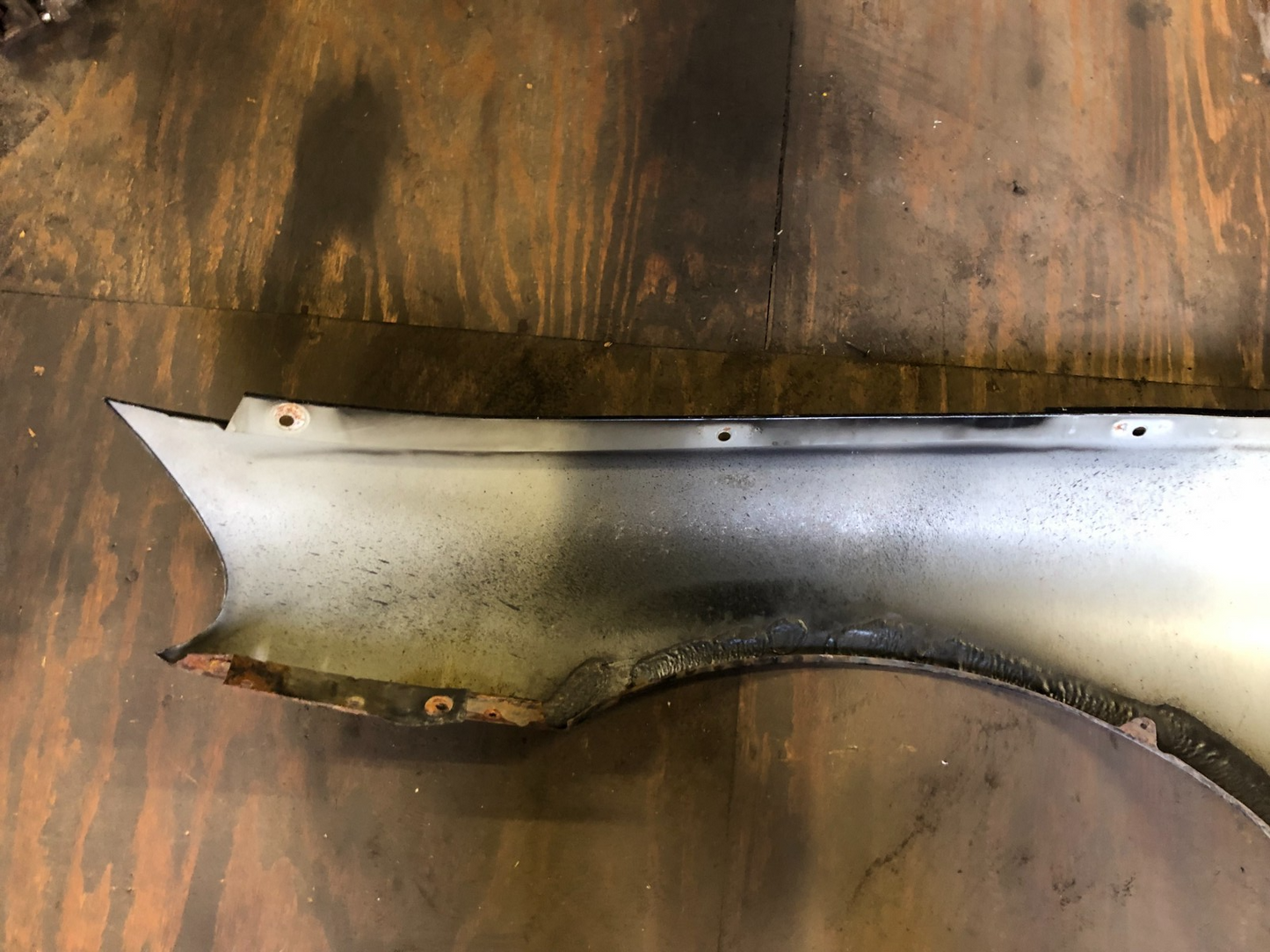 JAGUAR XK8 XK8R BLACK DRIVERS RIGHT SIDE FRONT WING
