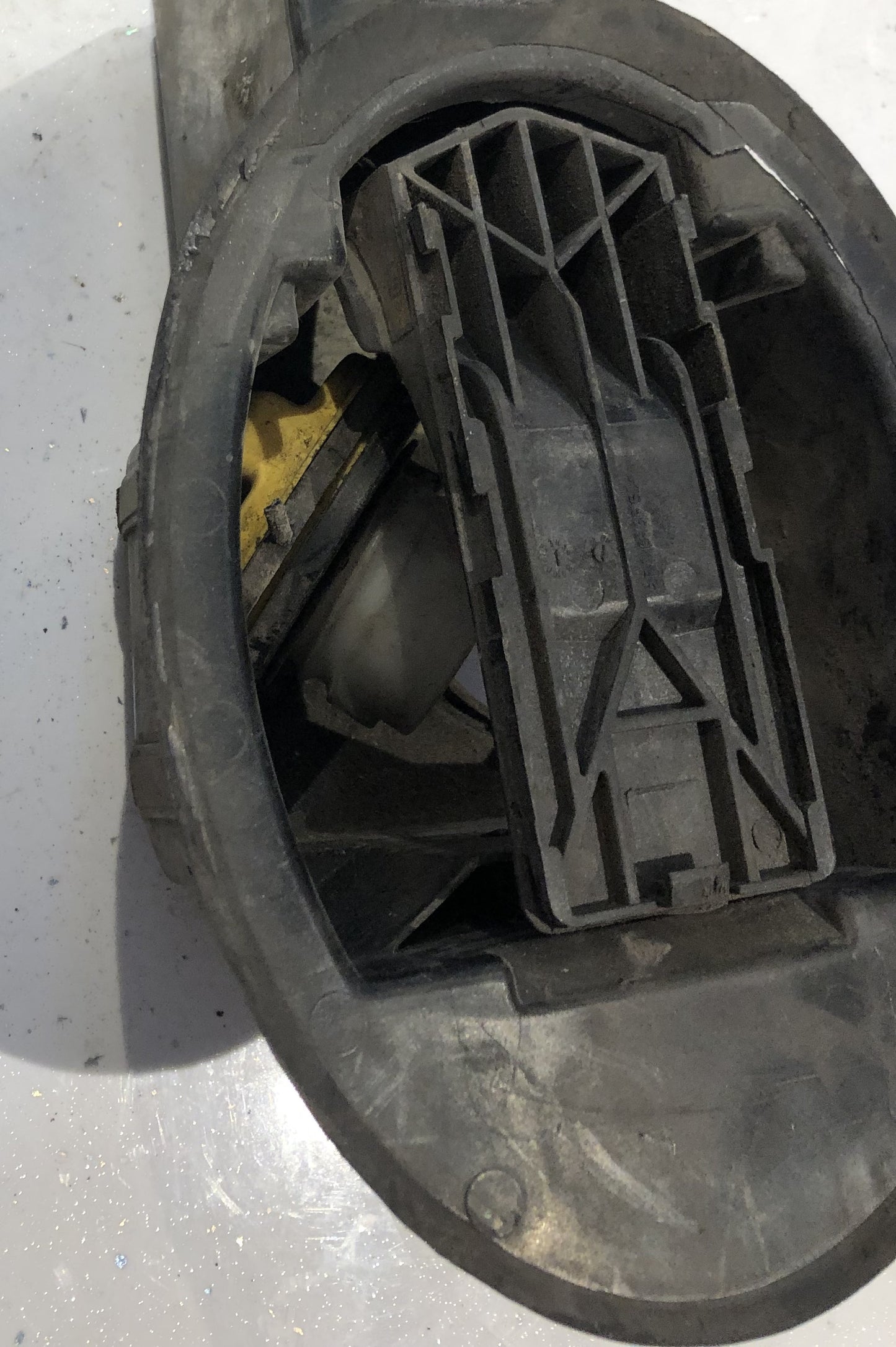 Jaguar XF X250 8X23-27936-A Fuel Filler Door Bowl