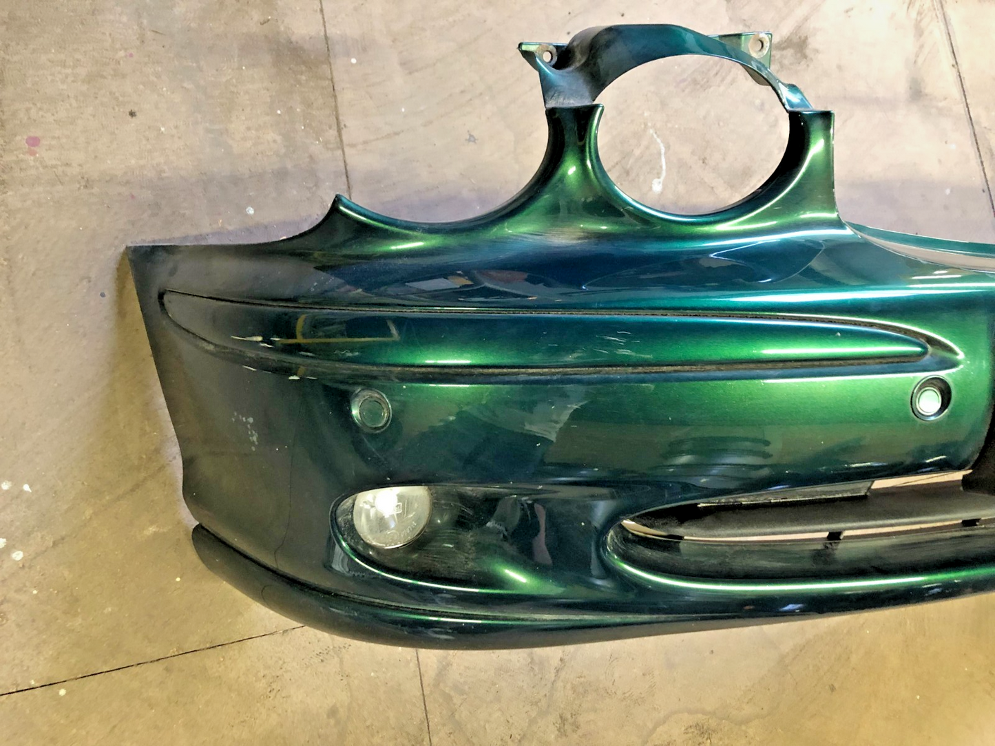 JAGUAR X-TYPE 2003-09 GREEN FRONT BUMPER PRE-FACELIFT