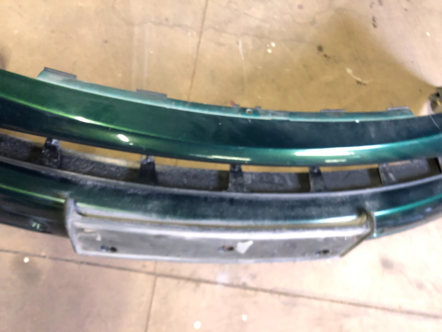JAGUAR X-TYPE 2003-09 GREEN FRONT BUMPER PRE-FACELIFT