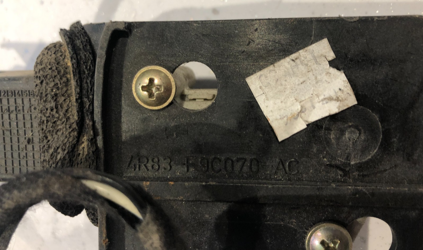 JAGUAR S-TYPE FUEL DOOR LOCK ACTUATOR 4R83-F9C070-AC