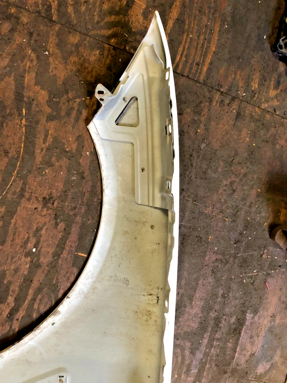 JAGUAR XF X250 O/S OFFSIDE DRIVERS RIGHT WING WHITE