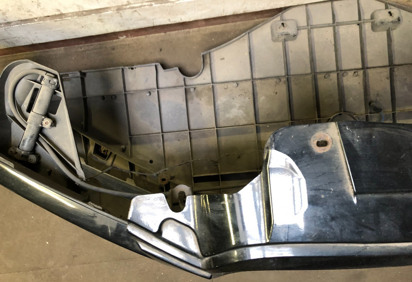 JAGUAR XF X250 FACELIFT FRONT BUMPER BLACK