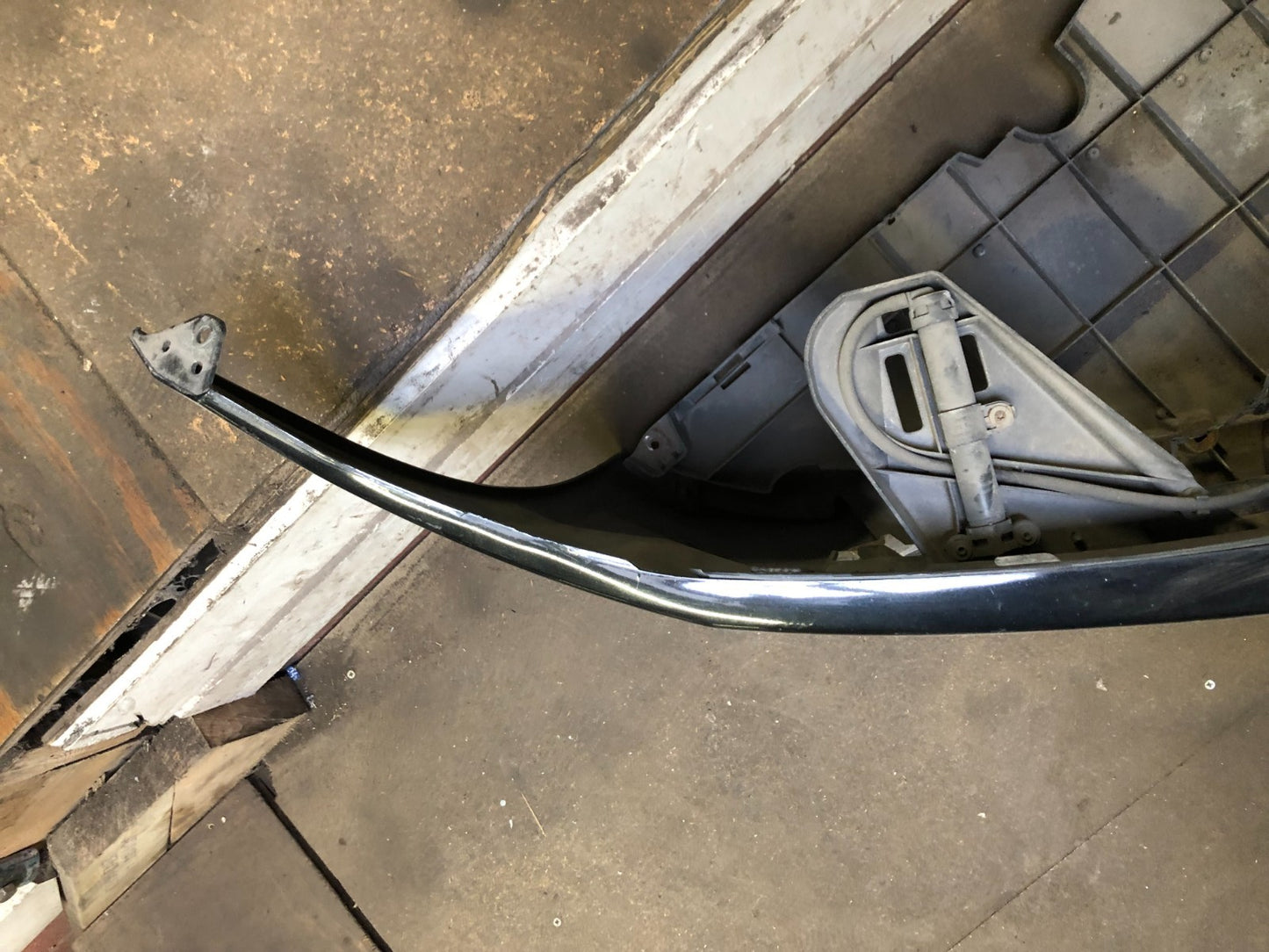 JAGUAR XF X250 FACELIFT FRONT BUMPER BLACK