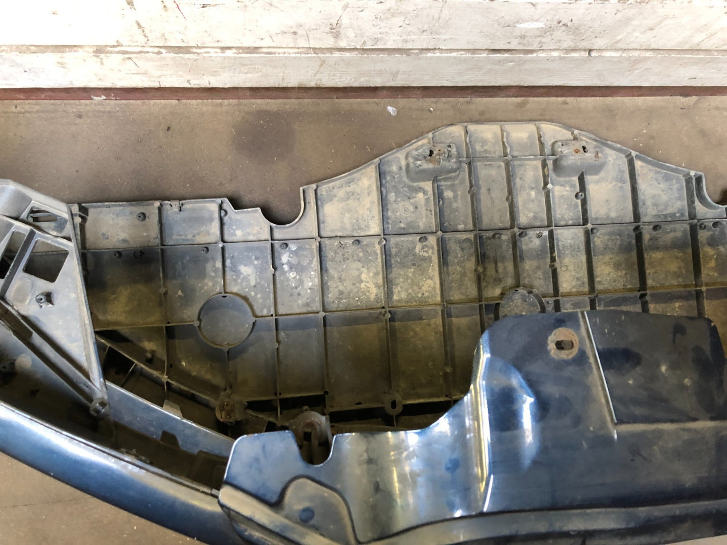 JAGUAR XF X250 FACELIFT FRONT BUMPER BLUE