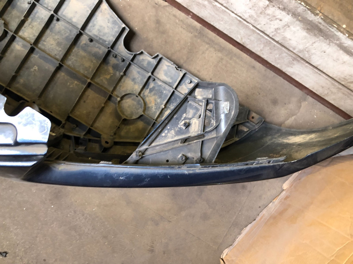 JAGUAR XF X250 FACELIFT FRONT BUMPER BLUE