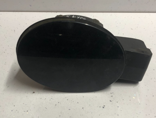 Jaguar S-Type FUEL FLAP DOOR /FILLER BOWLNO FUEL CAP BLACK