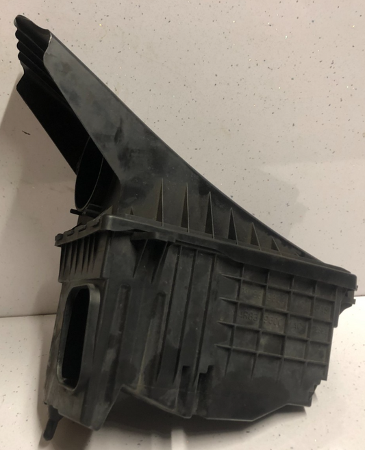 JAGUAR XF X250 DIESEL AIR FILTER BOX HOUSING 2011 4R83-9600-A