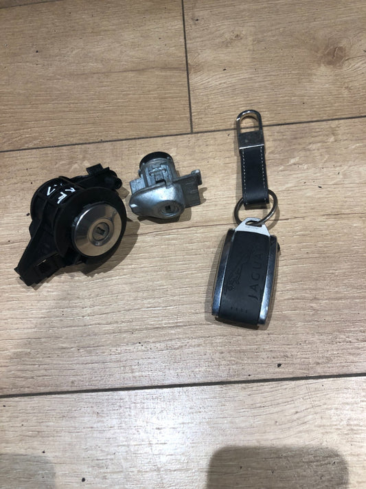 JAGUAR XF LOCK SET