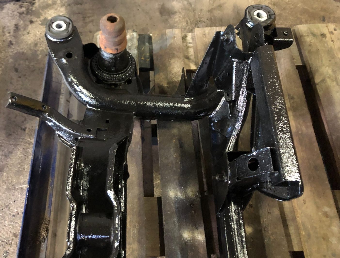 Jaguar X-Type 2001-2010 (2WD)-REAR SUSPENSION SUBFRAME CHAISS COATED