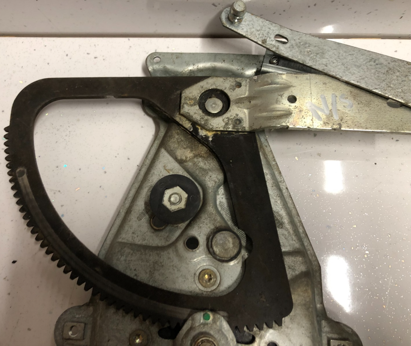 Jaguar XK8 XKR 1996-2006 WINDOW MECHANISM LEFT DOOR