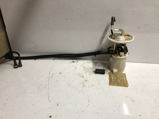 Jaguar X-TYPE 2.5 / 3.0 2001-2010 FUEL PUMP