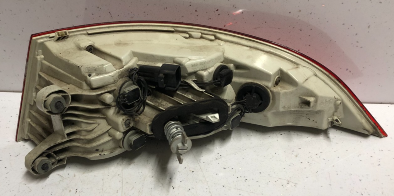 JAGUAR XE 2015-2020 REAR LEFT TAIL LAMP