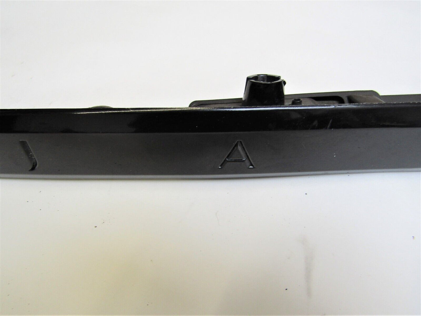JAGUAR S TYPE REAR BOOT PLINTH + SWITCH & NUMBER PLATE LIGHT 4R83-13566-AB