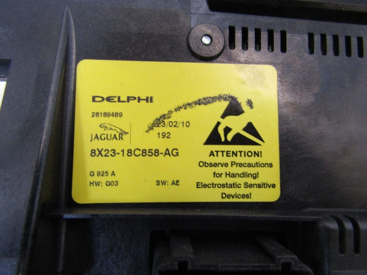 Jaguar XF Heater Stereo A/C Air Con Control Panel 8X23-18C858-AG