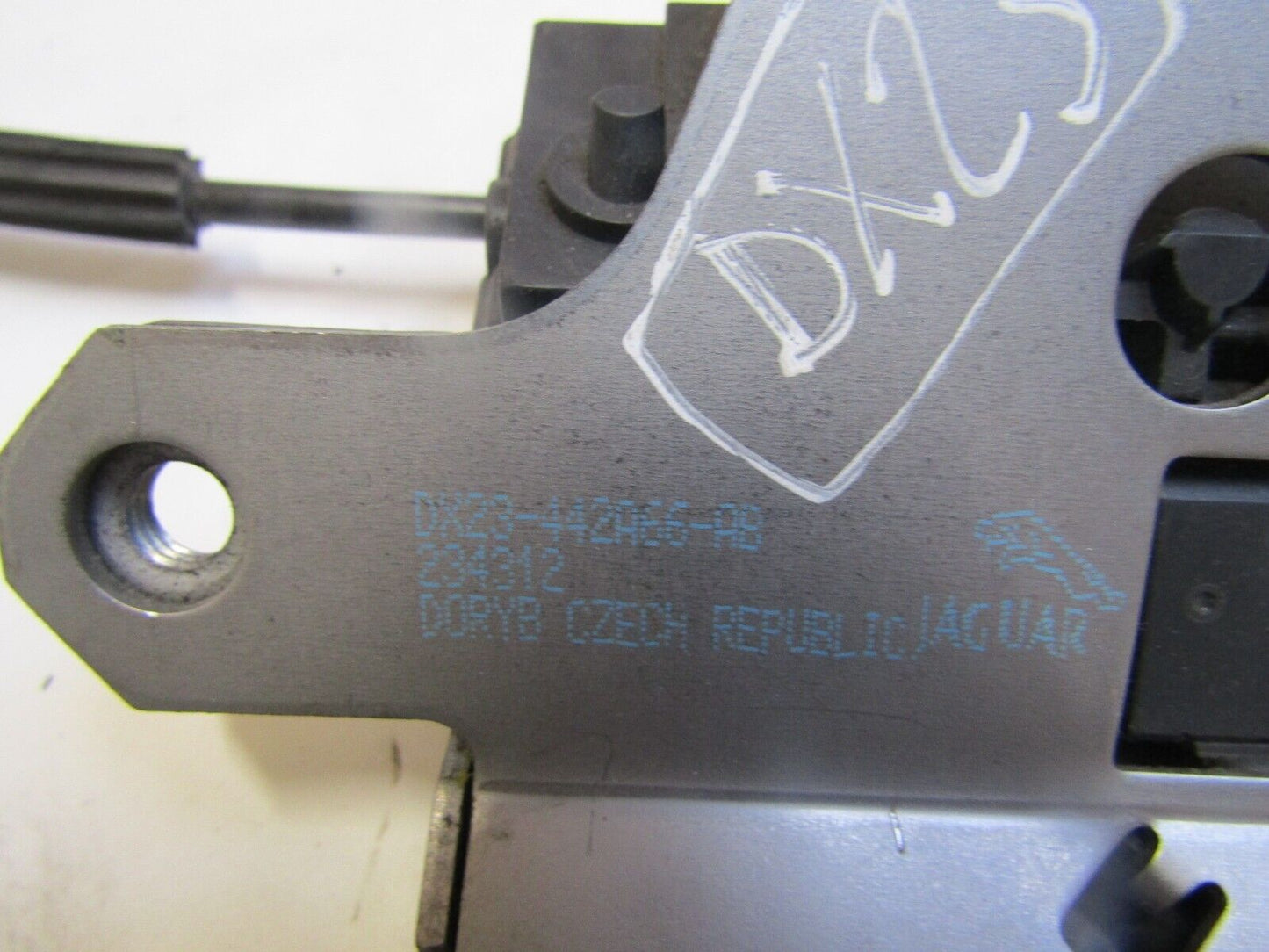 JAGUAR XF TAILGATE BOOT LOCK CATCH LATCH DX-442A66-AB