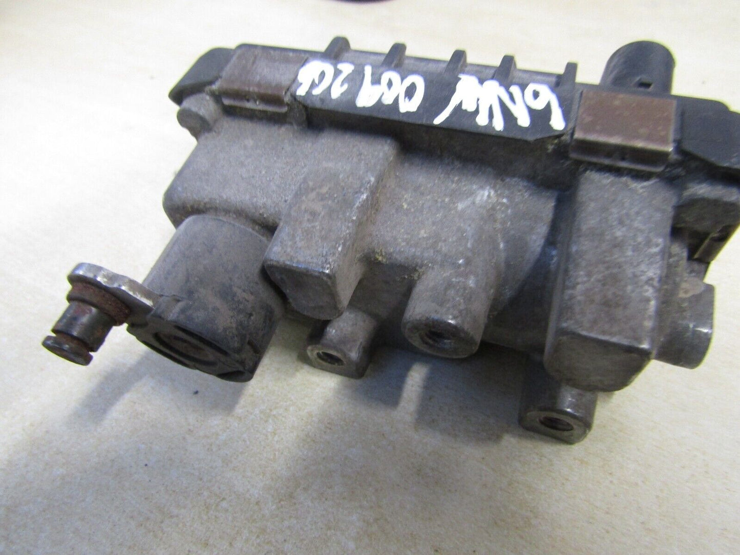 JAGUAR S Type 2.2 DG-36 TURBO ACTUATOR 6NW009206