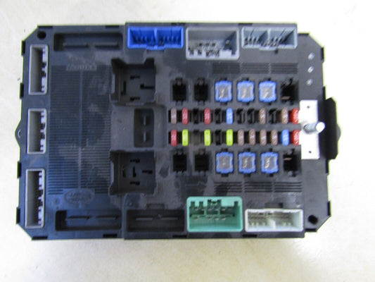 JAGUAR XF X250 2.2D FRONT FUSEBOX CJB CX23-14B476-AE 190HP