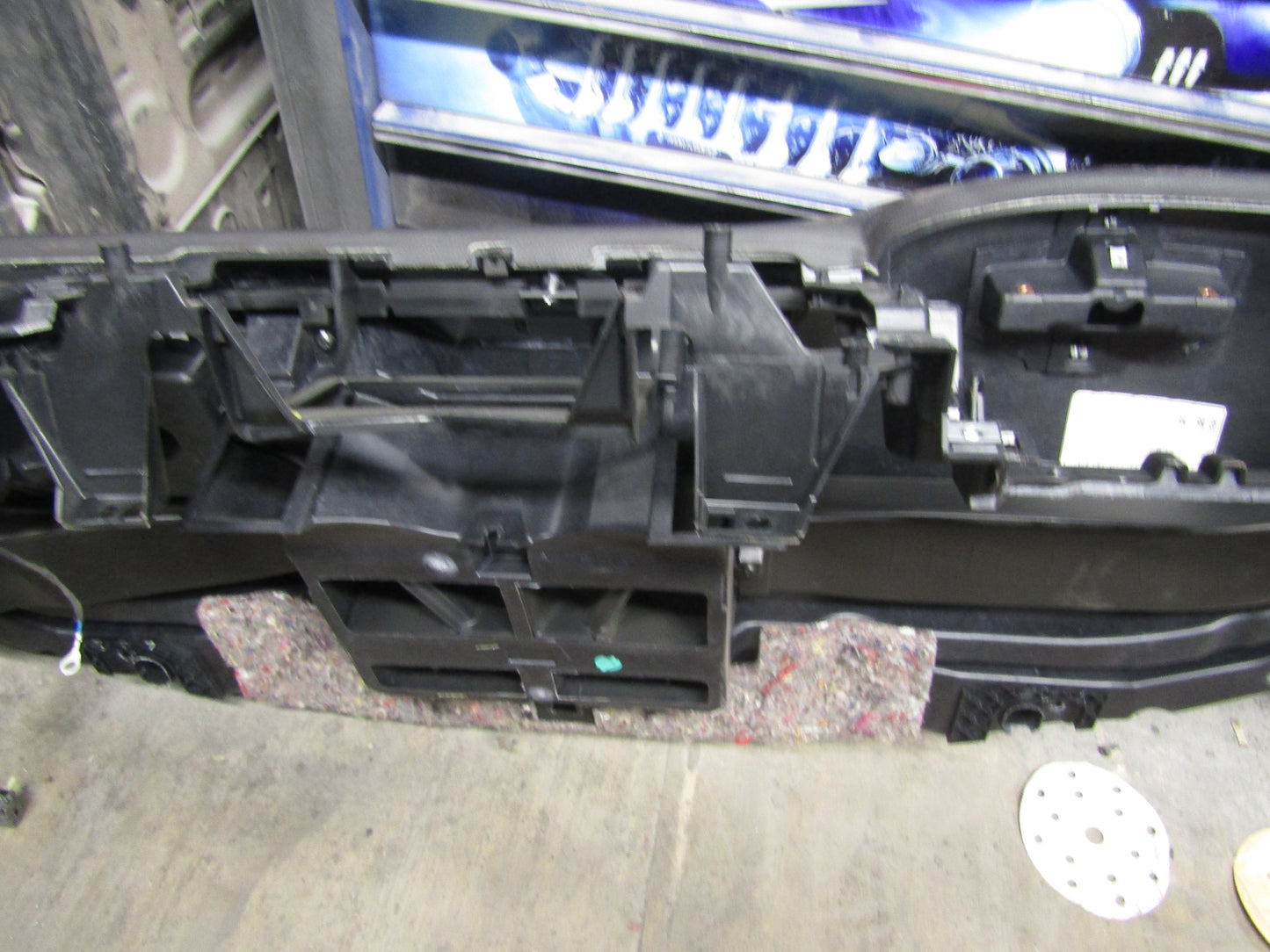 JAGUAR XF BLACK LEATHER DASHBOARD