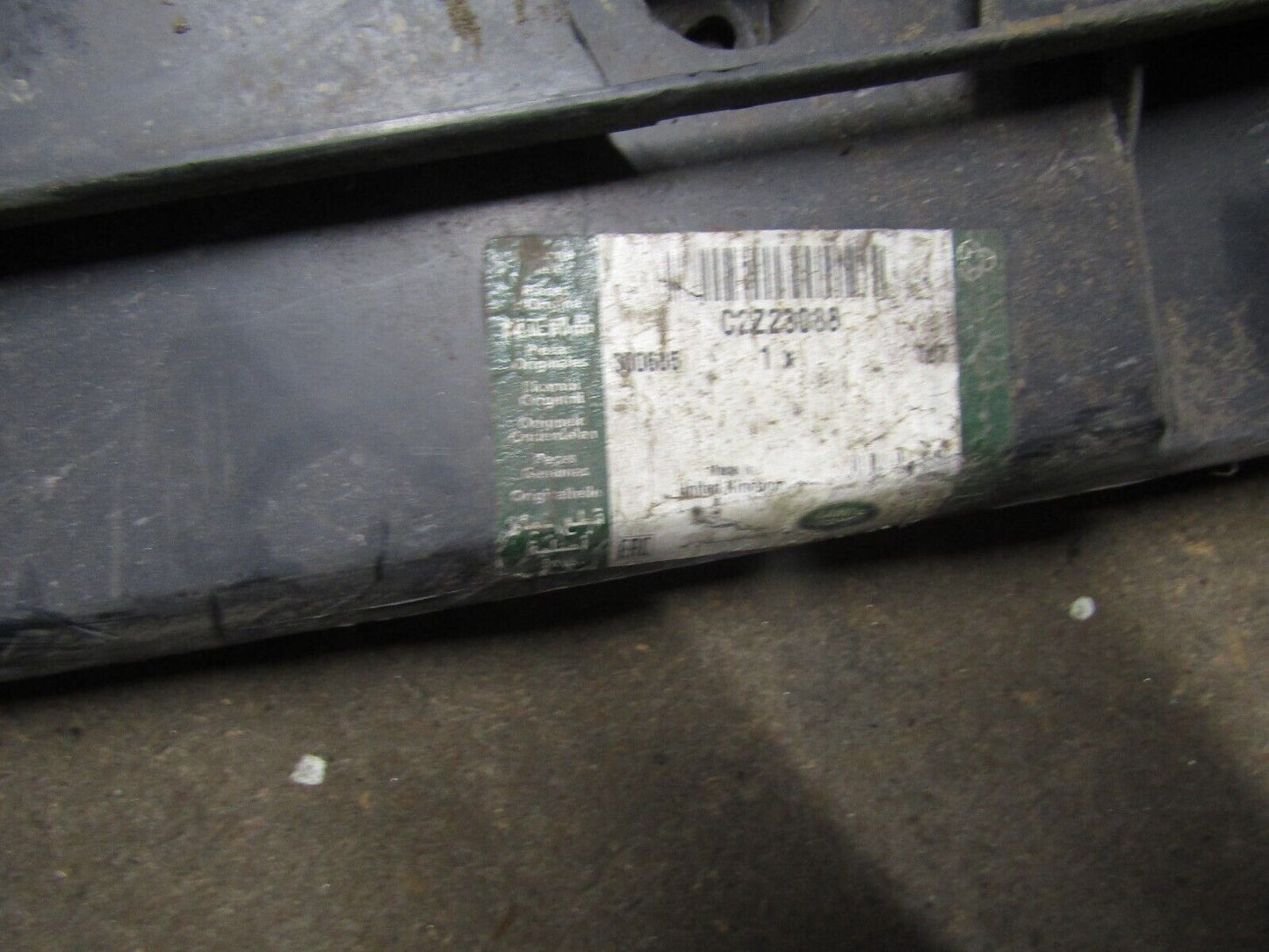 JAGUAR XF 2.2 D FRONT BUMPER UNDERTRAY