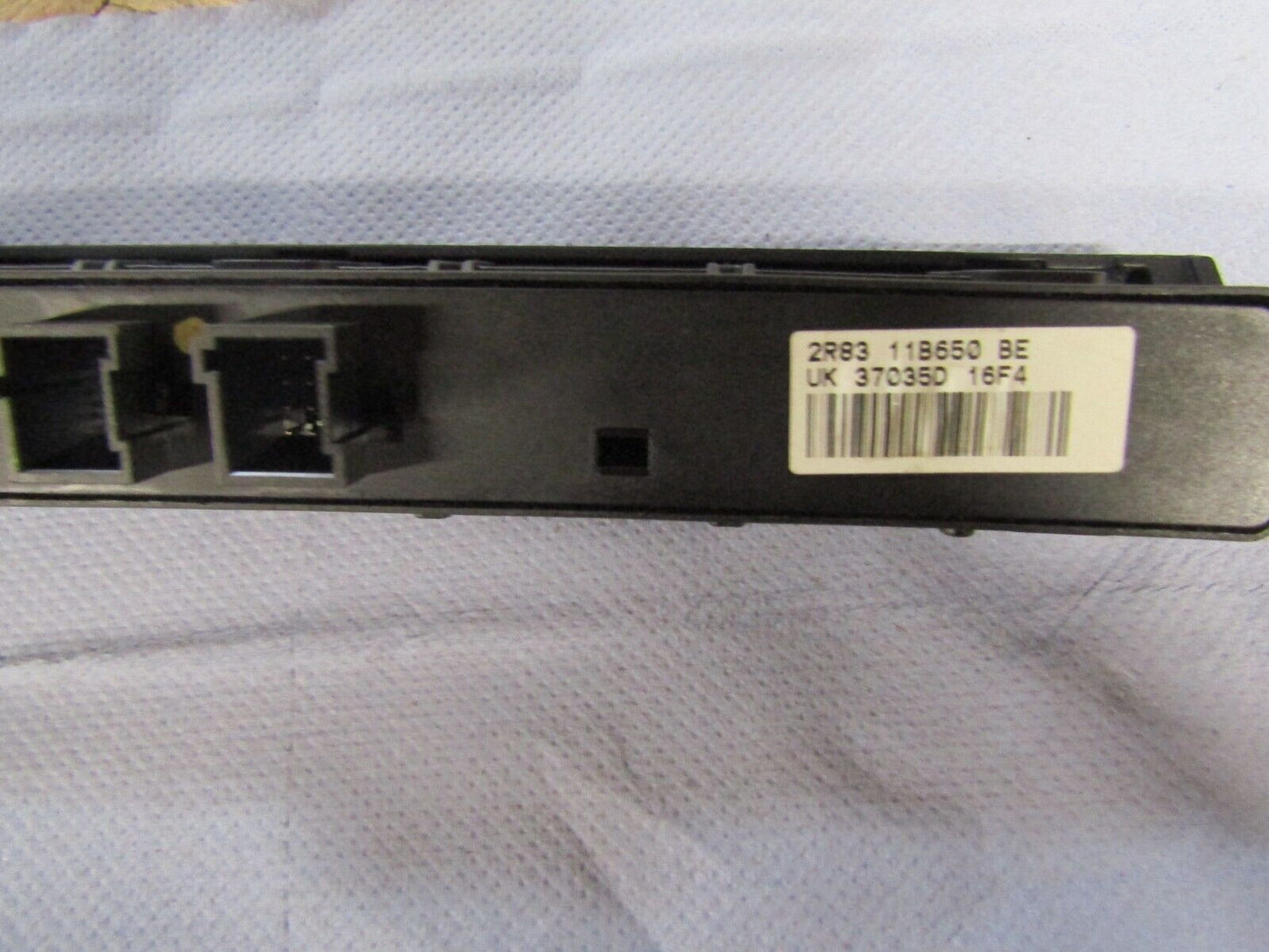 Jaguar S Type Hazard switch with heated seat option 02 - 07 2R83 11B650BE