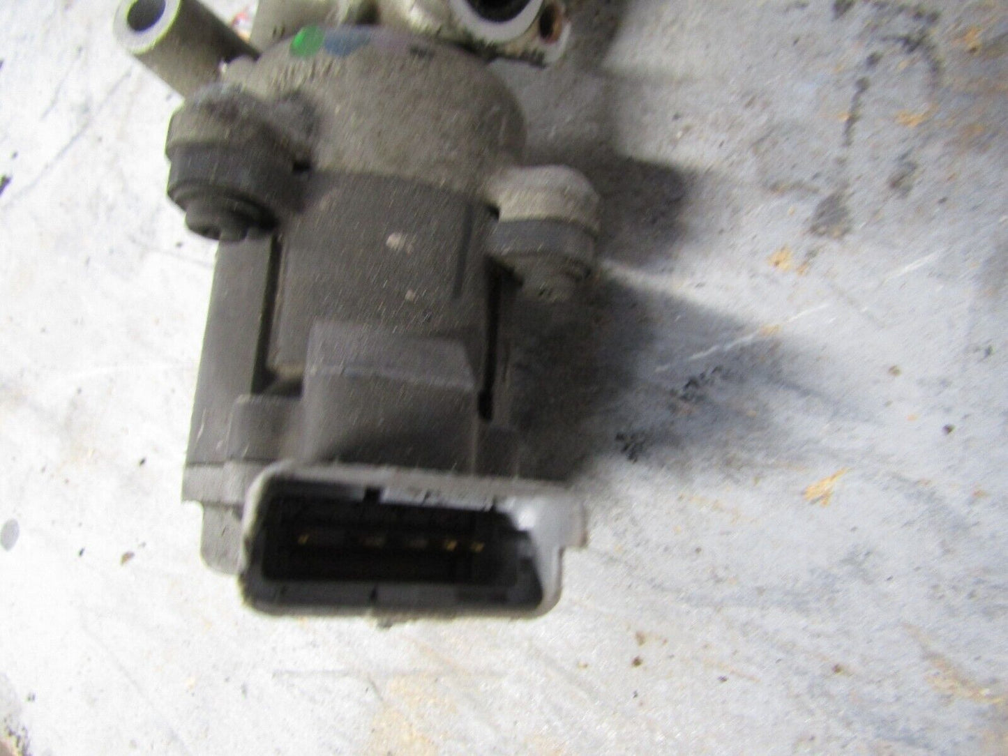 JAGUAR S TYPE/ XF 2.7 DIESEL EGR VALVE WITH COOLER 4R8Q-9Y493-AJ