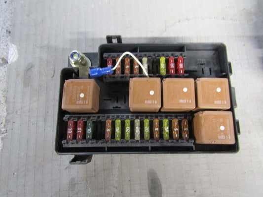 JAGUAR XJ8 FUSE RELAY BOX LNF2822AB