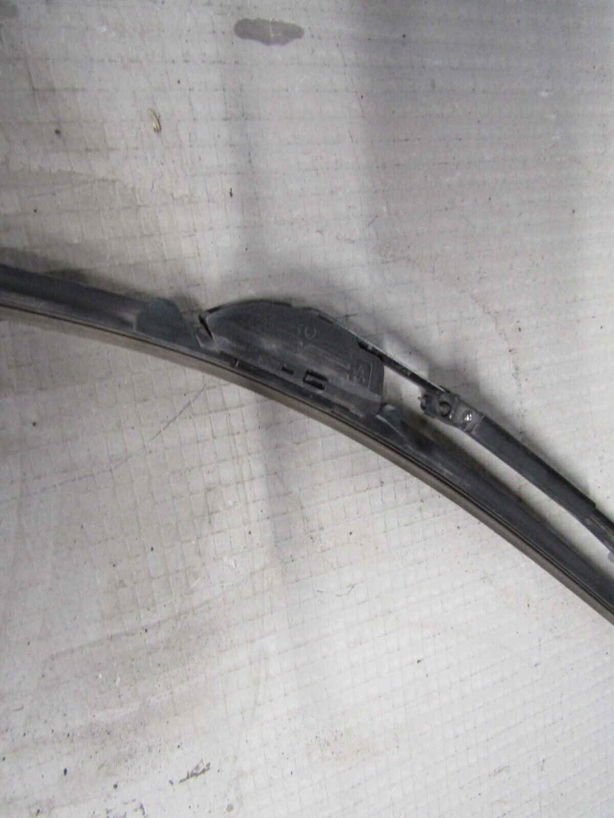 JAGUAR XJ8 WIPER ARM X351 2001