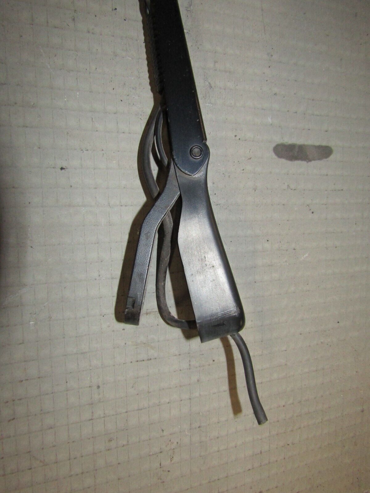 JAGUAR XJ8 WIPER ARM X351 2001