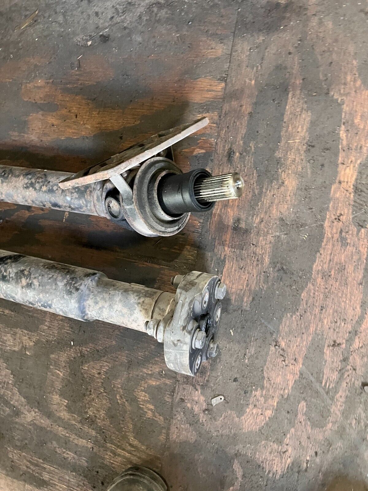 Jaguar XJ8 X308 1998-2004 Rear Prop Shaft 3.2 V8 Petrol