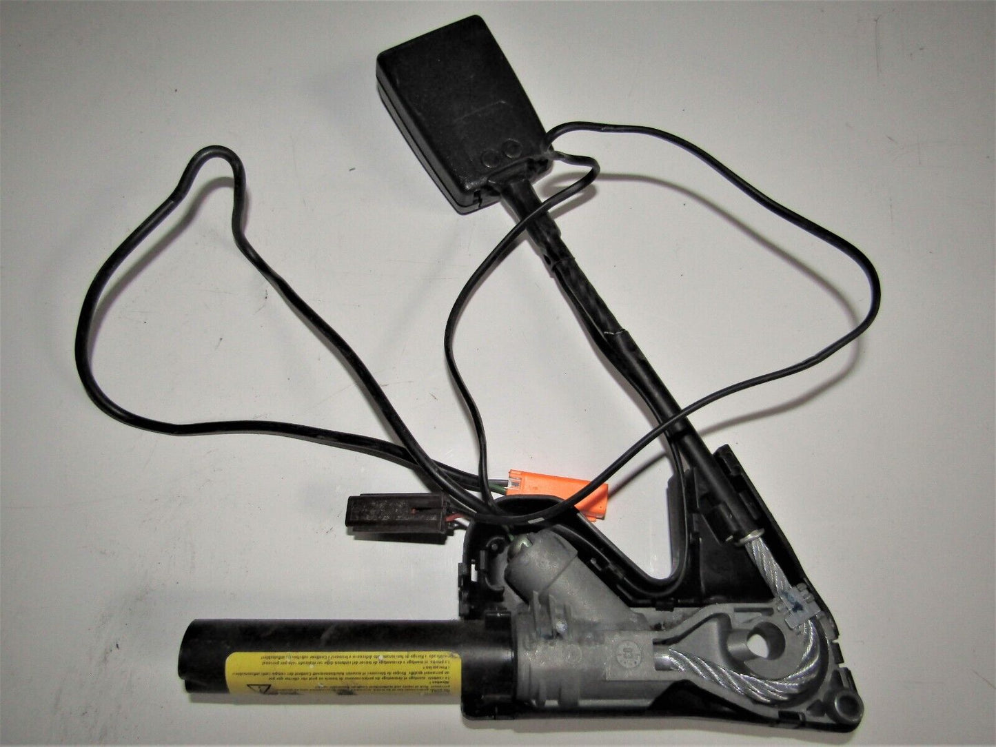 JAGUAR X TYPE N/S FRONT PASSENGER LEFT SEAT BELT BUCKLE PRETENSIONER