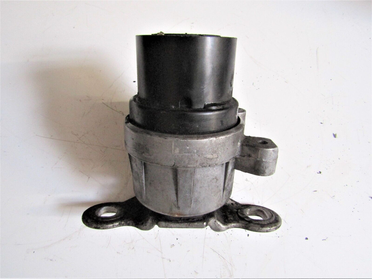 JAGUAR X-TYPE  ENGINE MOUNT / SUPPORT BRACKET FRONT RIGHT