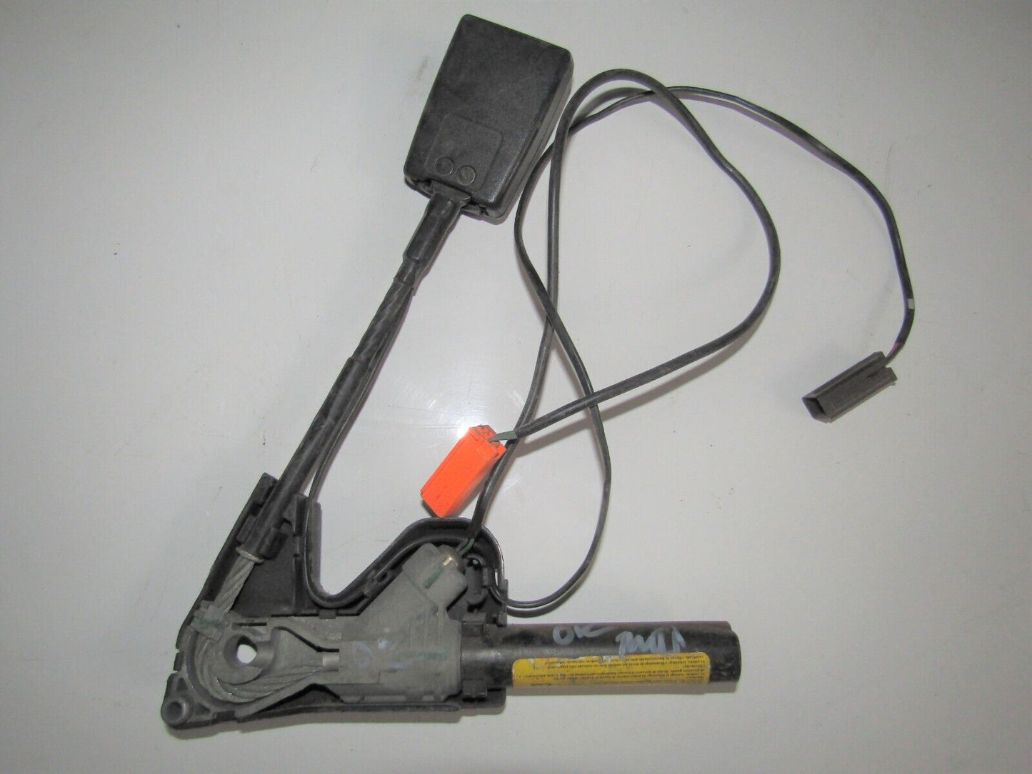 JAGUAR X TYPE FRONT O/S SEAT BELT PRETENSIONER