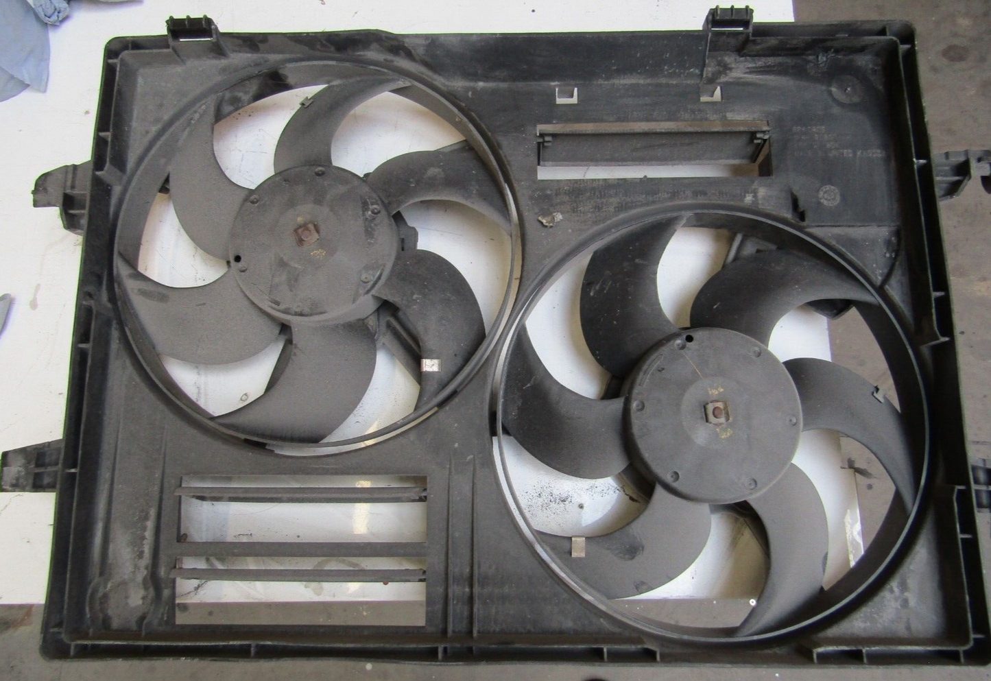 JAGUAR X TYPE 2003-09 2.0 TD DIESEL MANUAL RADIATOR FANS & COWLING 1X4H-8C607-AH